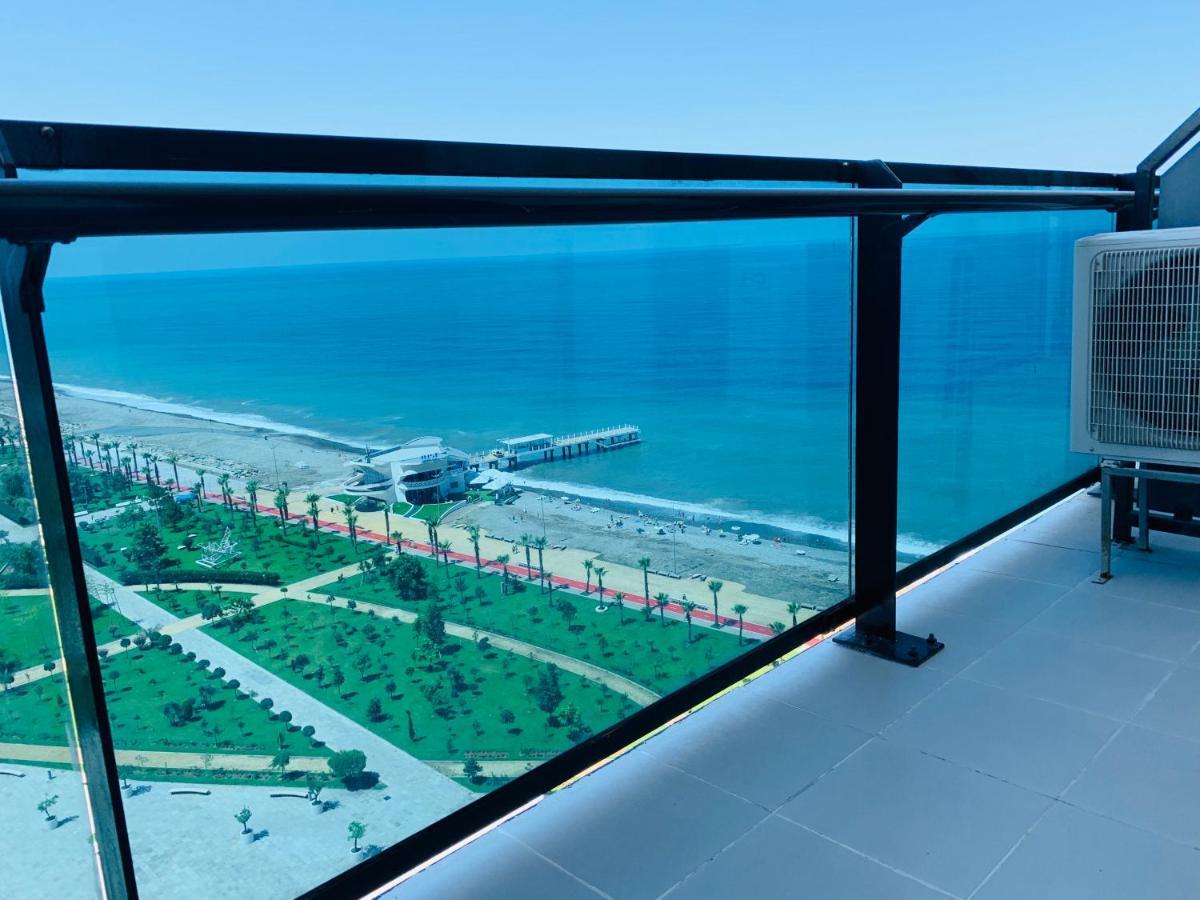 Sea View Apartments Orbi Beach Tower Batumi Exterior photo
