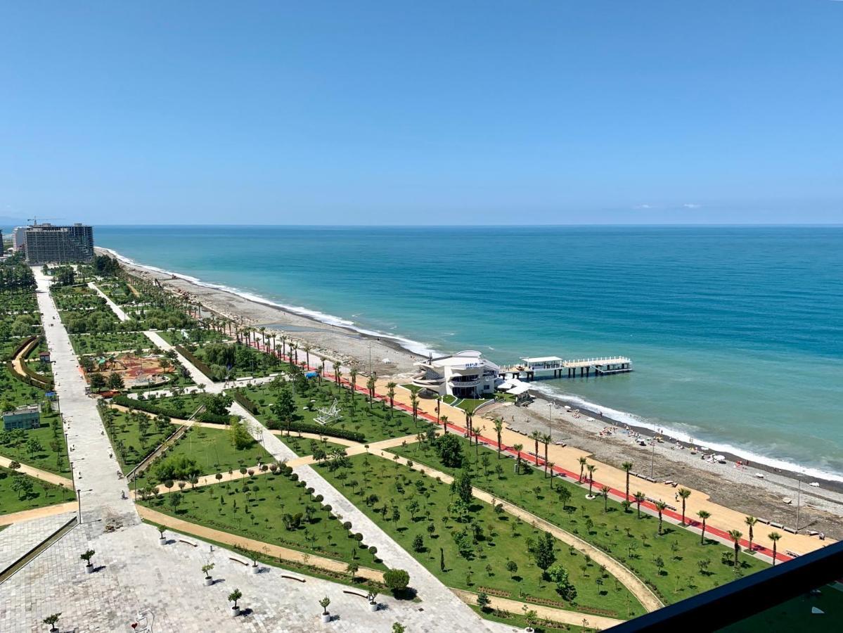 Sea View Apartments Orbi Beach Tower Batumi Exterior photo