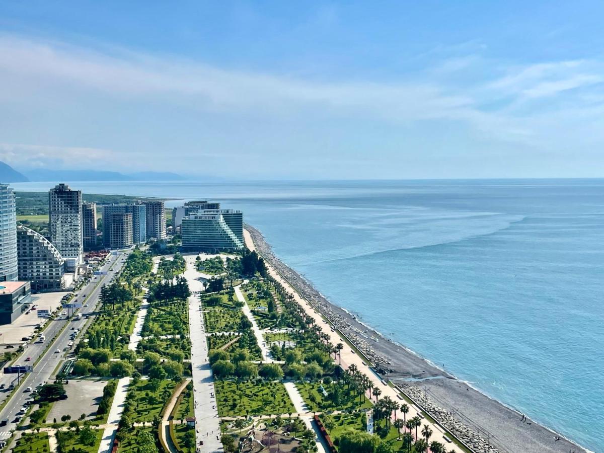 Sea View Apartments Orbi Beach Tower Batumi Exterior photo
