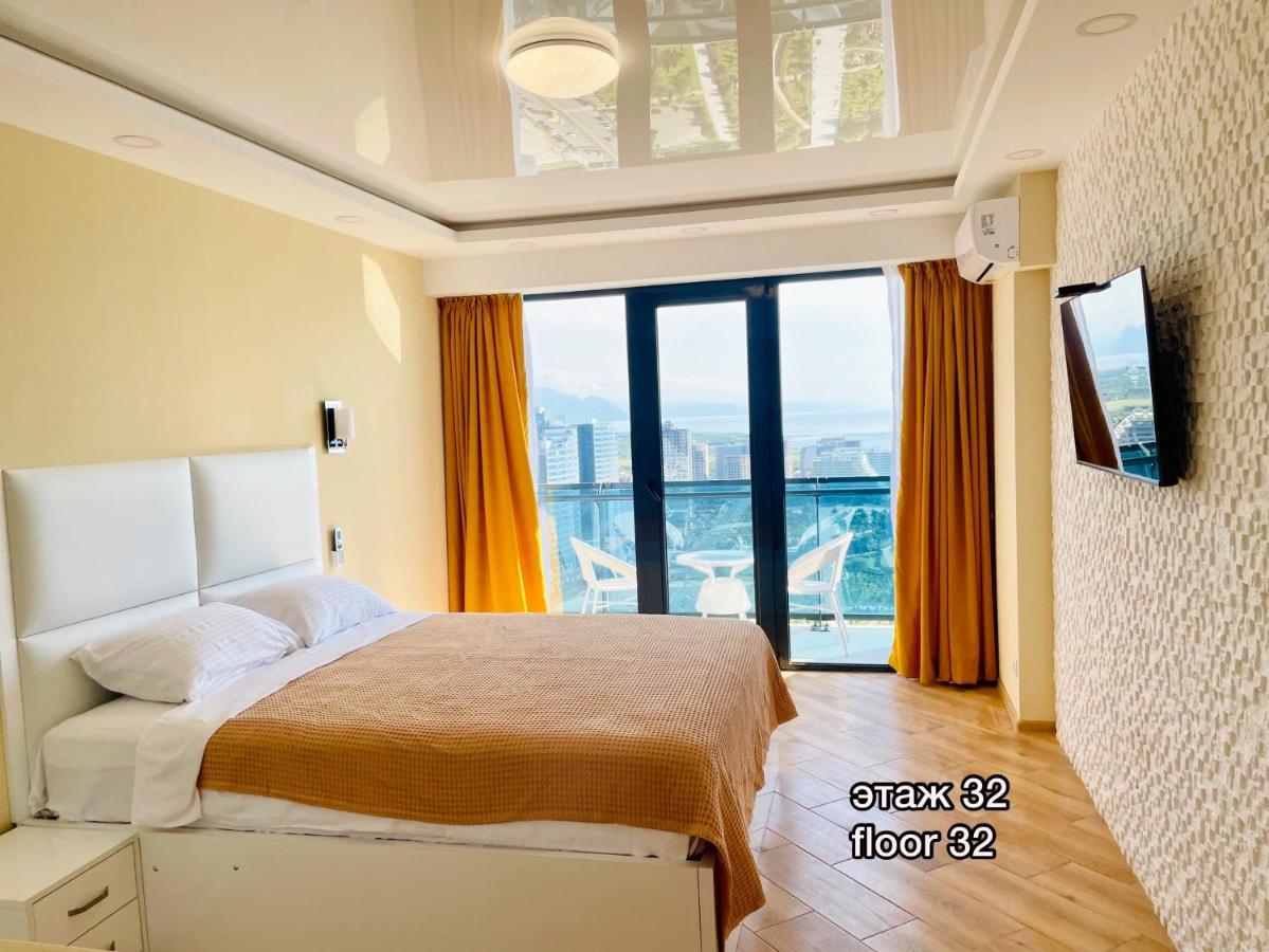 Sea View Apartments Orbi Beach Tower Batumi Exterior photo