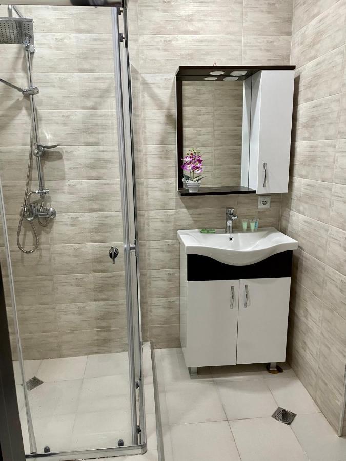 Sea View Apartments Orbi Beach Tower Batumi Exterior photo