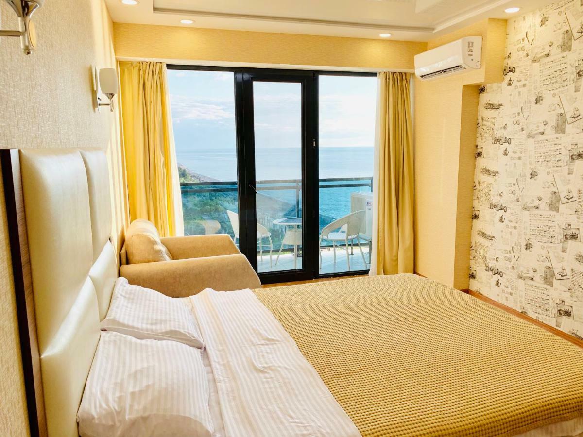 Sea View Apartments Orbi Beach Tower Batumi Exterior photo